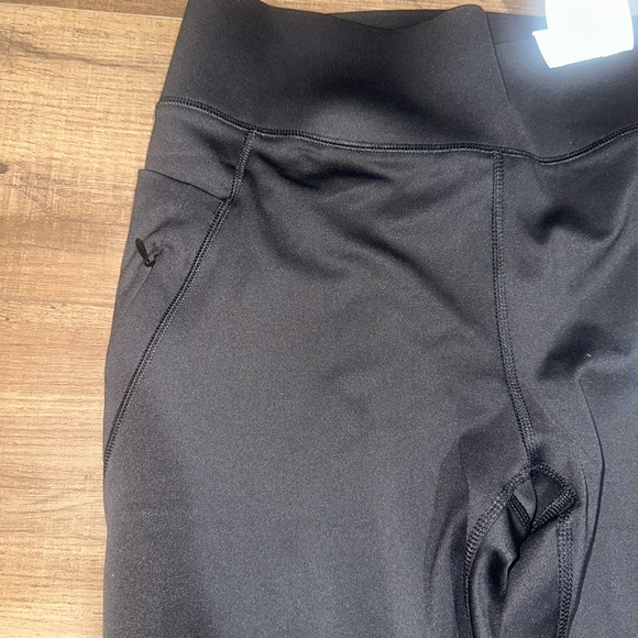 FLX Women's Black Leggings - Picture 2 of 6